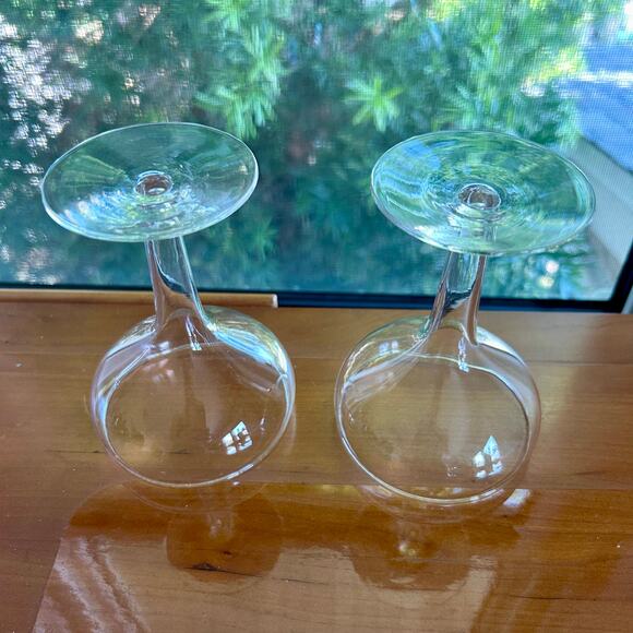 Vintage Coupe Glasses Set of 2 – Clear Stemmed Cocktail or Champagne Glasses - Picture 8 of 11